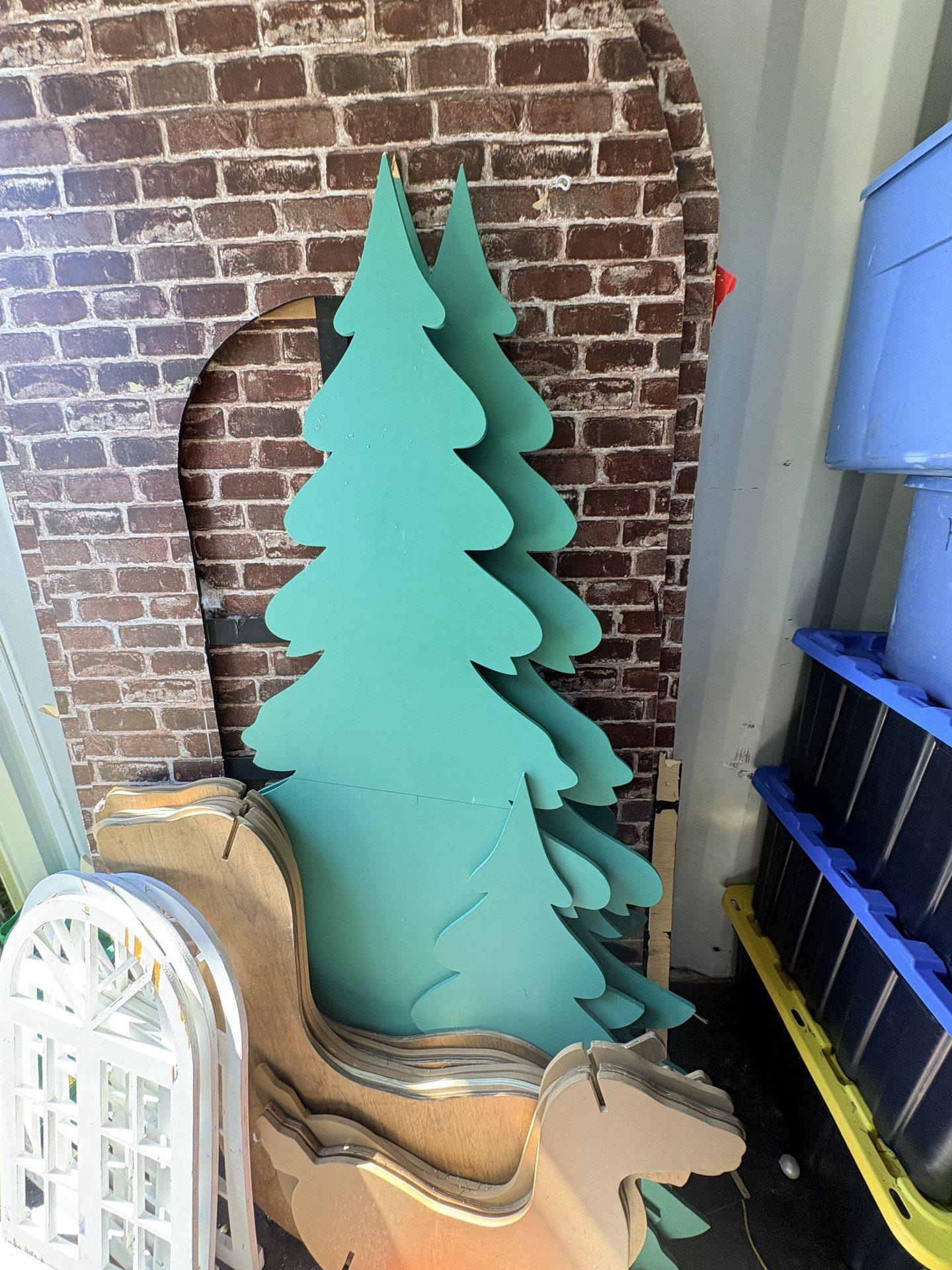 Sapins décoratifs en bois / Wooden Decorative Christmas Trees